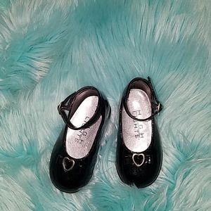 Black infant dress shoes